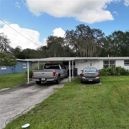 Buy this 3 bed house on 2498 29th Street Northwest in Polk County, FL 33881