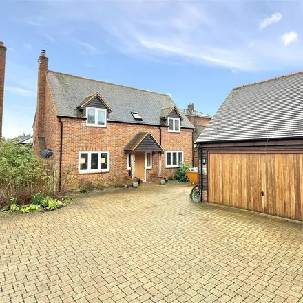 Image 1 - Jeffrey Powell Associates, High Street, Wendover, HP22 6DX, United Kingdom - House for rent