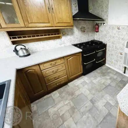 Image 3 - Stonehill Drive, Rochdale, OL12 7JN, United Kingdom - House for rent