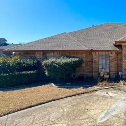 Rent this 4 bed house on 12 Cypress Court in Heath, TX 75032