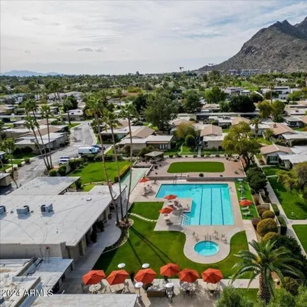 Image 2 - unnamed road, Scottsdale, AZ 85251, USA - Townhouse for sale