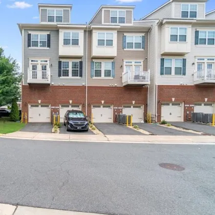 Image 4 - 4839 Dane Ridge Cir, Woodbridge, Virginia, 22193 - Townhouse for sale