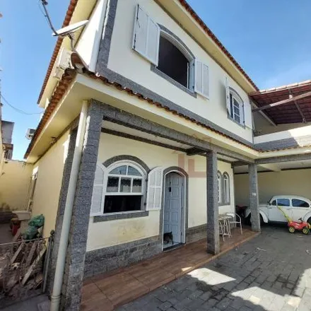 Buy this 4 bed house on Rua Eduardo Chaves in Aero Clube, Volta Redonda - RJ