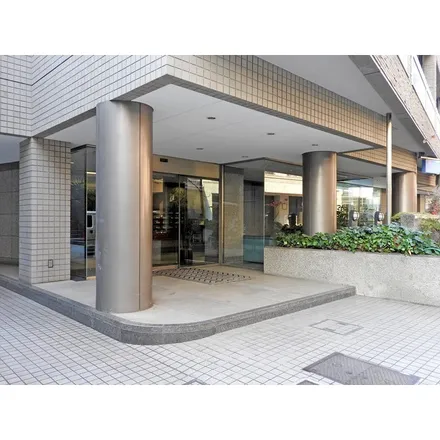 Image 9 - unnamed road, Minamiaoyama 5-chome, Minato, 150-8366, Japan - Apartment for rent