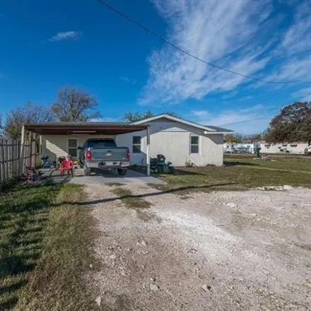 Image 3 - 298 South Mott Drive, Elm Mott, McLennan County, TX 76640, USA - House for sale