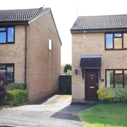 Rent this 2 bed duplex on Arran Close in Royal Wootton Bassett, SN4 8LZ