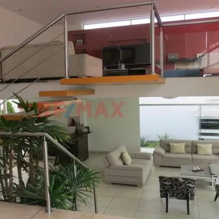 Rent this 4 bed house on 13th Street in La Molina, Lima Metropolitan Area 15051
