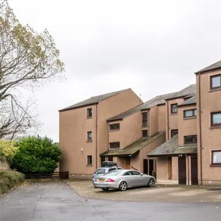 Rent this 2 bed apartment on The Fairways in Musselburgh, EH21 6SN