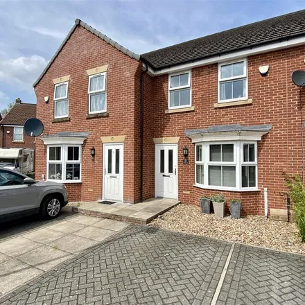 Rent this 2 bed townhouse on Mulberry Gardens in Old Goole, DN14 5DG
