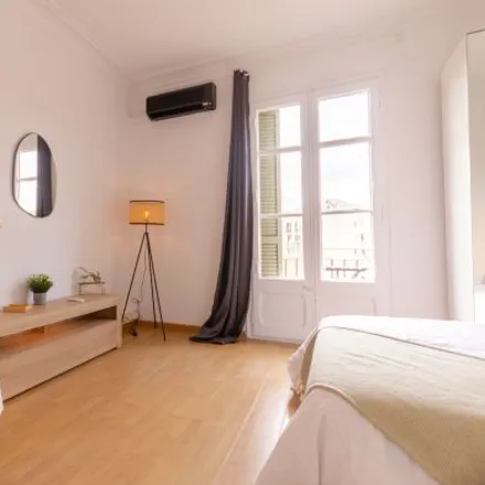 Image 9 - Carrer de Calàbria, 98 B, 08001 Barcelona, Spain - Room for rent