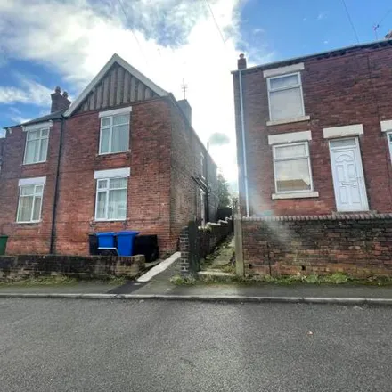 Rent this 1 bed house on Burnell Street in Tapton, S43 1HN