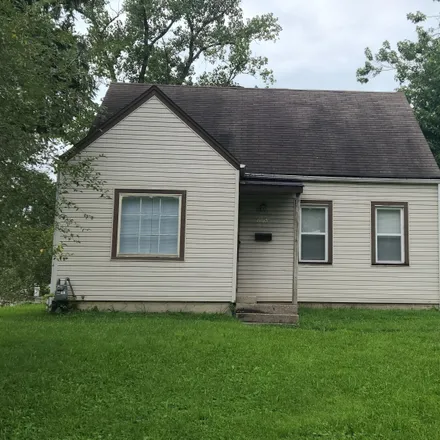 Rent this 4 bed house on 1753 Devonshire Road in Columbus, OH 43219