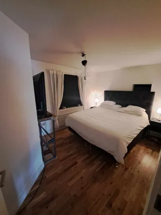 Rent this 3 bed condo on Bjursvägen in 194 65 Bollstanäs, Sweden