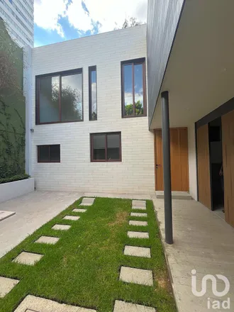 Buy this 3 bed house on Calle Dolores Jiménez y Muro in Colonia Periodista, 11220 Mexico City