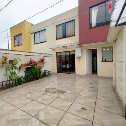 Buy this 3 bed house on Juan Leon Mora in 170803, Conocoto