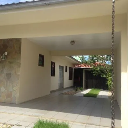 Rent this 3 bed house on Rua General Sampaio 48 in Anita Garibaldi, Joinville - SC