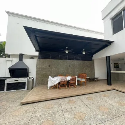 Buy this 3 bed house on unnamed road in 092301, Samborondón