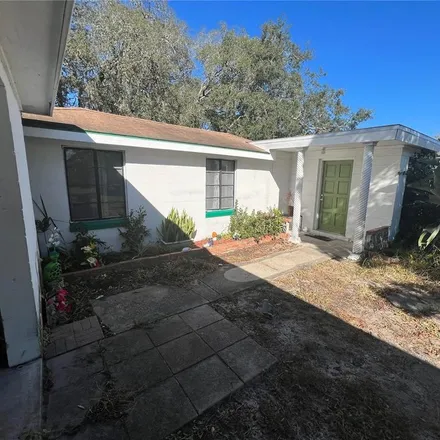 Image 2 - 1121 Precision Street, Holiday, FL 34691, USA - House for sale