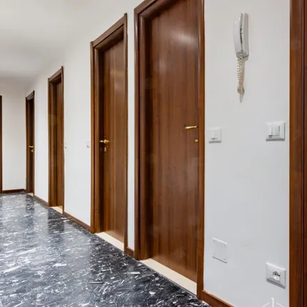 Image 3 - Via Crimea, 20147 Milan MI, Italy - Apartment for rent