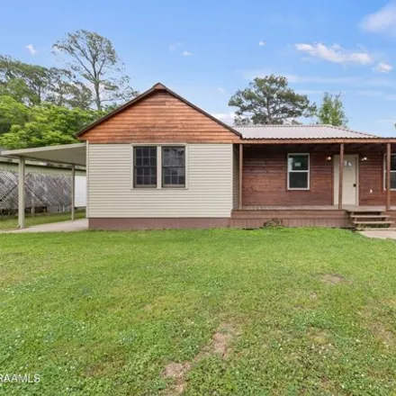 Buy this 3 bed house on 1346 Cherokee Drive in Opelousas, LA 70570