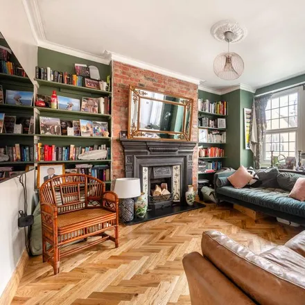 Rent this 3 bed apartment on St Matthew's Church in St Mary's Road, London