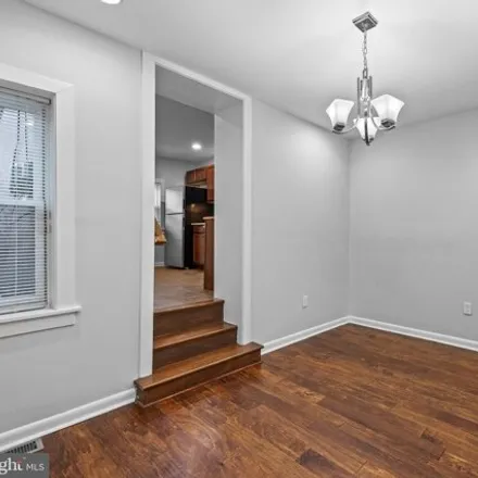 Image 8 - 1216 North Bond Street, Baltimore, MD 21213, USA - House for sale