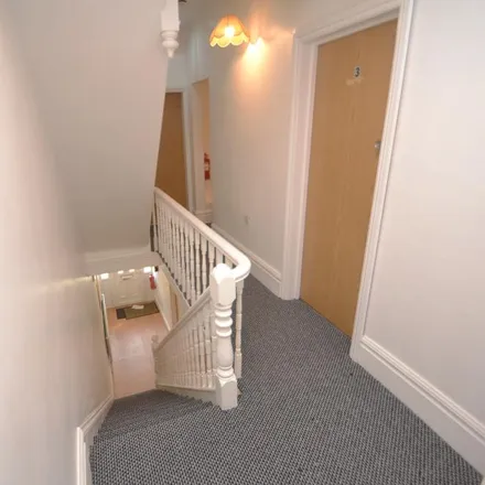 Image 6 - Pine Grove, Victoria Park, Manchester, M14 5QG, United Kingdom - Room for rent