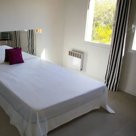 Rent this 2 bed house on Avenue de Provence in 06210 Mandelieu-la-Napoule, France