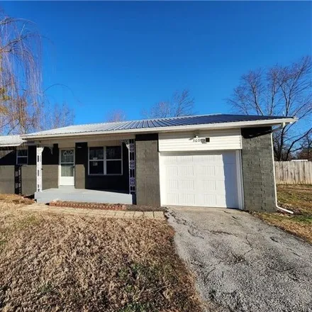 Buy this 3 bed house on 360 East Johnson Avenue in Cave Springs, Benton County