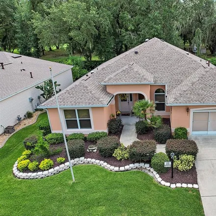 Buy this 3 bed house on 8224 Southeast 177th Winterthur Loop in The Villages, FL 34491
