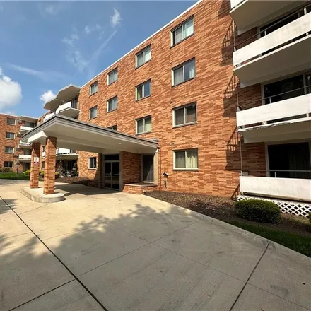 Image 3 - 521 Tollis Parkway, Broadview Heights, OH 44147, USA - Condo for sale