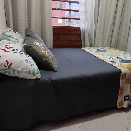 Image 4 - Calle 65, Comuna 10 - La Candelaria, 050010 Medellín, ANT, Colombia - Apartment for rent