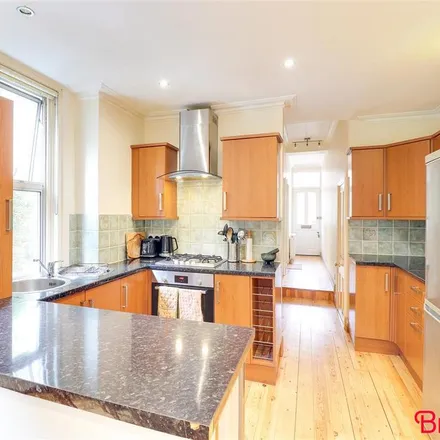 Image 4 - 26 Astonville Street, London, SW18 5PD, United Kingdom - Apartment for rent