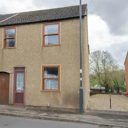 Buy this 3 bed house on Main Street in Newbold on Avon, CV21 1HQ