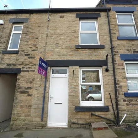 Rent this 3 bed townhouse on Bradley Street in Sheffield, S10 1PB