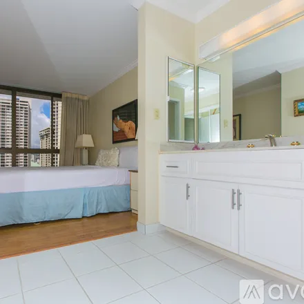 Image 8 - 1910 Ala Moana Boulevard, Unit 18A - Condo for rent