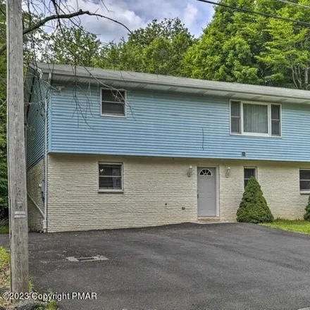 Buy this 6 bed house on 7270 Long Pine Drive in Coolbaugh Township, PA 18466