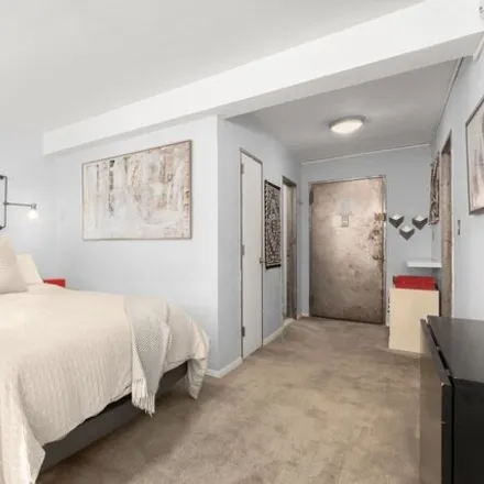 Image 3 - 14 West 14th Street, New York, NY 10011, USA - Apartment for sale