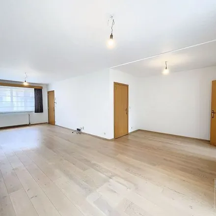 Rent this 3 bed apartment on Woutersplein 17 in 3500 Hasselt, Belgium
