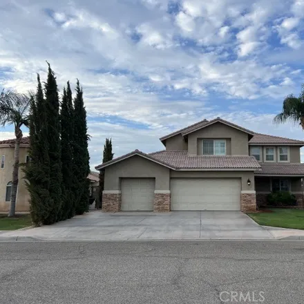 Buy this 5 bed house on 204 Mazatlan Drive in Imperial, CA 92251