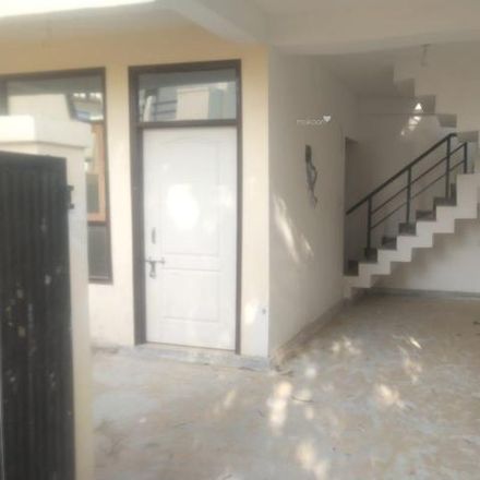 Rent this 2 bed house on unnamed road in Barabanki, Barabanki - 225001