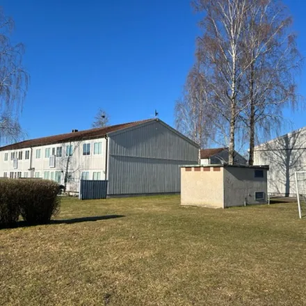 Rent this 2 bed apartment on Varas östra förskola in Listgatan, 534 50 Vara kommun