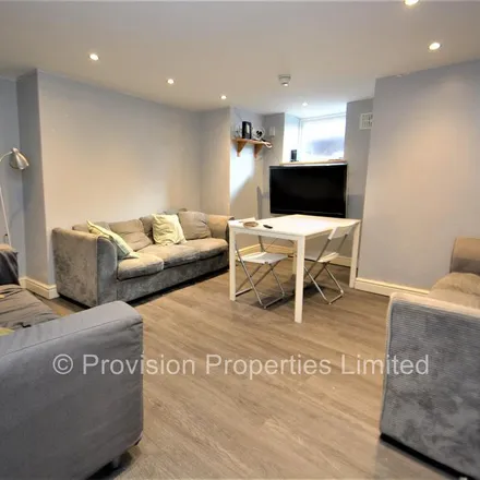 Rent this 8 bed townhouse on Mayville Avenue in Leeds, LS6 1NQ