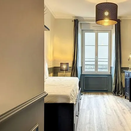 Rent this 3 bed house on 35120 Dol-de-Bretagne