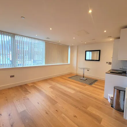 Rent this 1 bed apartment on Hatfield Road car park in Hatfield Road, Slough