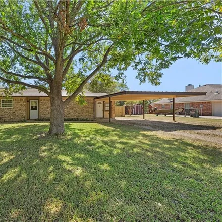 Buy this 3 bed house on 295 Linda Lane in McLennan County, TX 76705