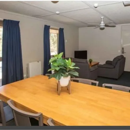 Rent this 4 bed apartment on unnamed road in Flora Hill VIC 3550, Australia