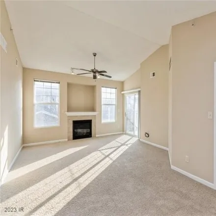 Image 4 - 10455 Providence Drive, Johnston, IA 50131, USA - Condo for sale