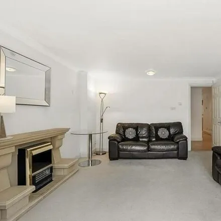 Image 4 - 5 Fynes Street, London, SW1P 4NH, United Kingdom - Apartment for rent