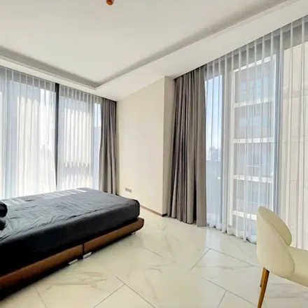 Rent this 2 bed apartment on The Estelle Phrom Phong in Soi Sukhumvit 26, Khlong Toei District